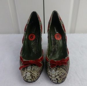 🎯 Satryani Leather Snakeskin Pumps - NWOB